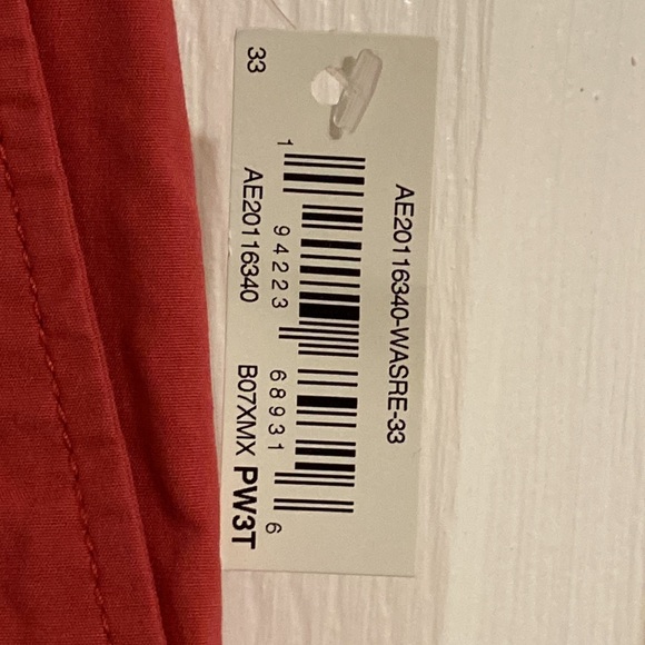 Men’s 33W Red/Rust Colored Shorts with great Stretch!! NWT, never worn NEW - Picture 2 of 7